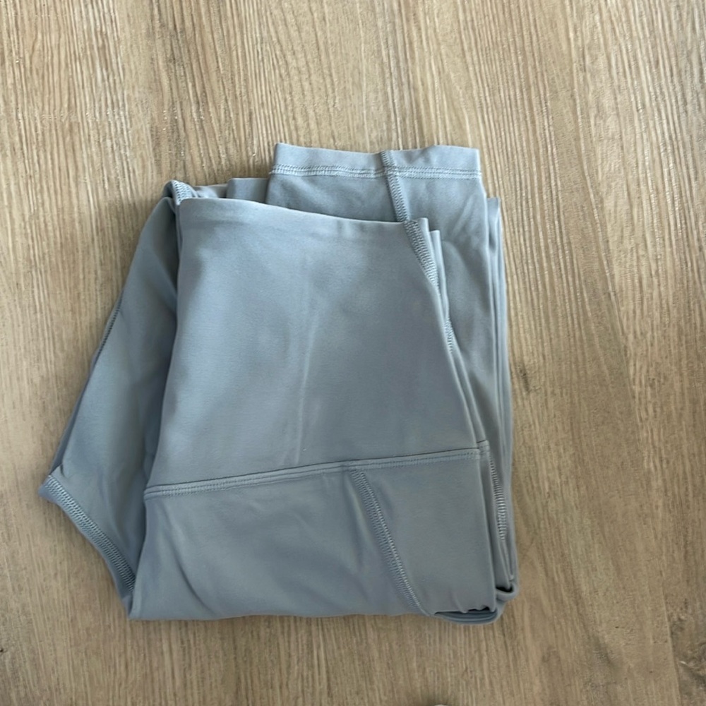 lululemon align leggings with pockets
